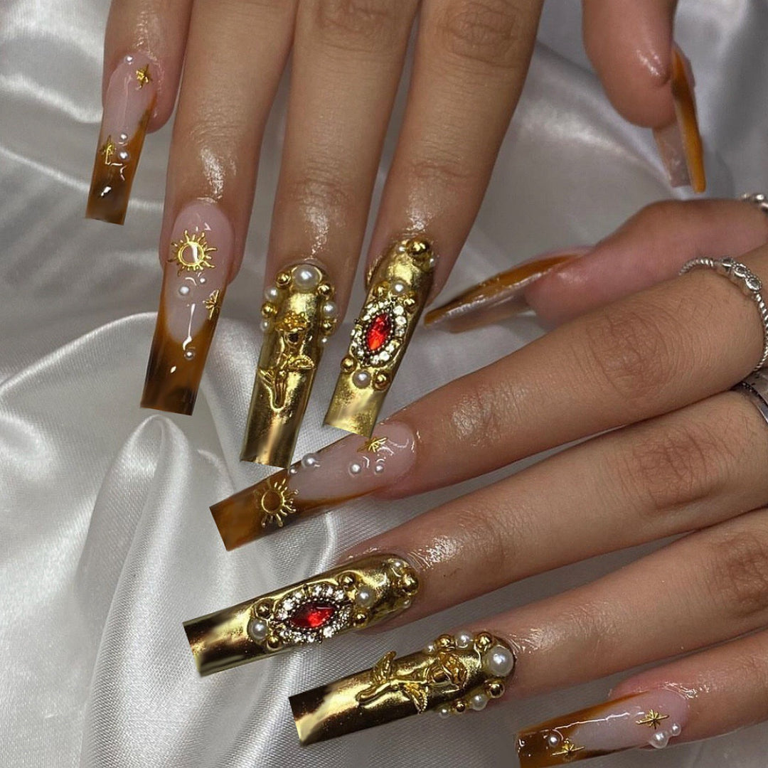 Glamorous 3D Nail Art Tips Stornfield