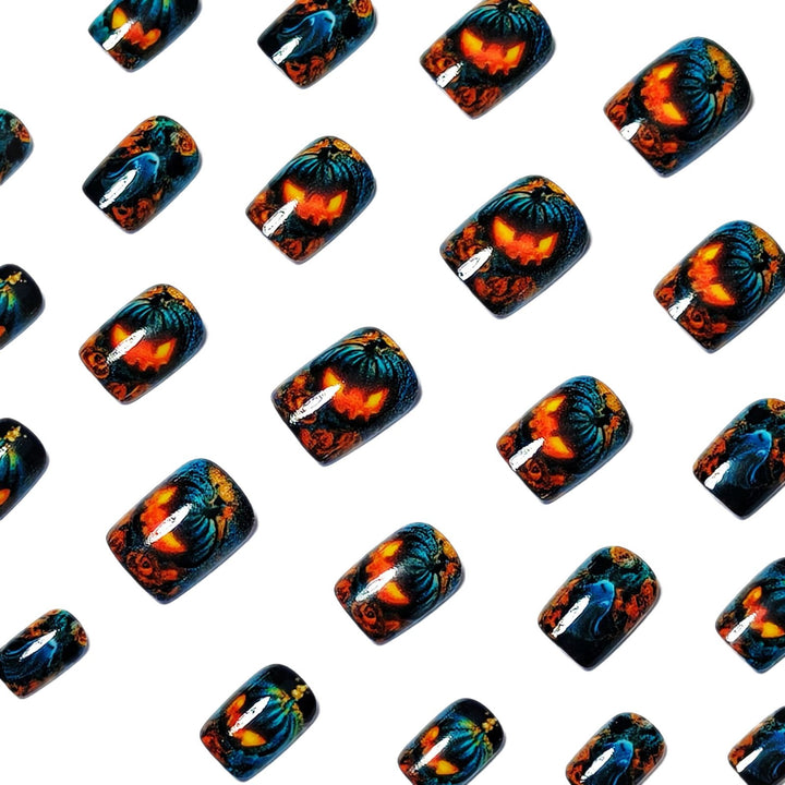 Artificial nails with Halloween design Stornfield
