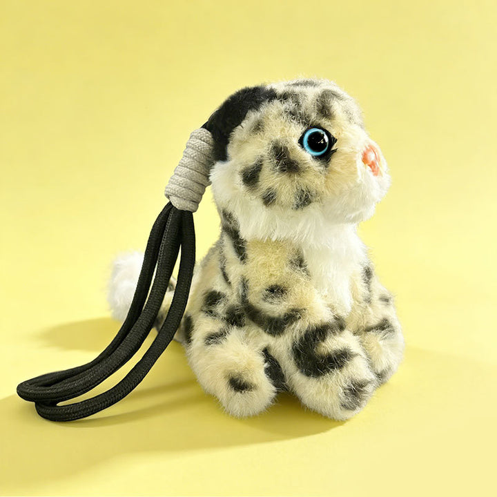 Plush Snow Leopard Bag Charm with Soft Faux-Fur and Detachable Strap Stornfield