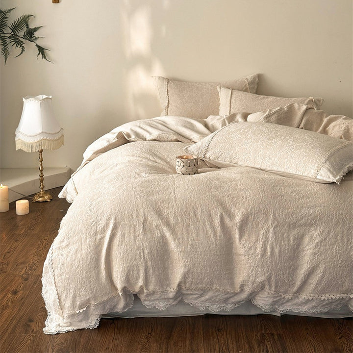 Bedding set made of cotton-linen with floral jacquard structure and fine lace border