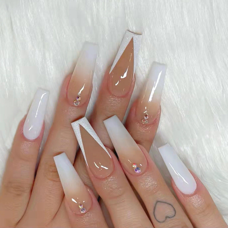 Elegant artificial nail tips with elegant contours Stornfield