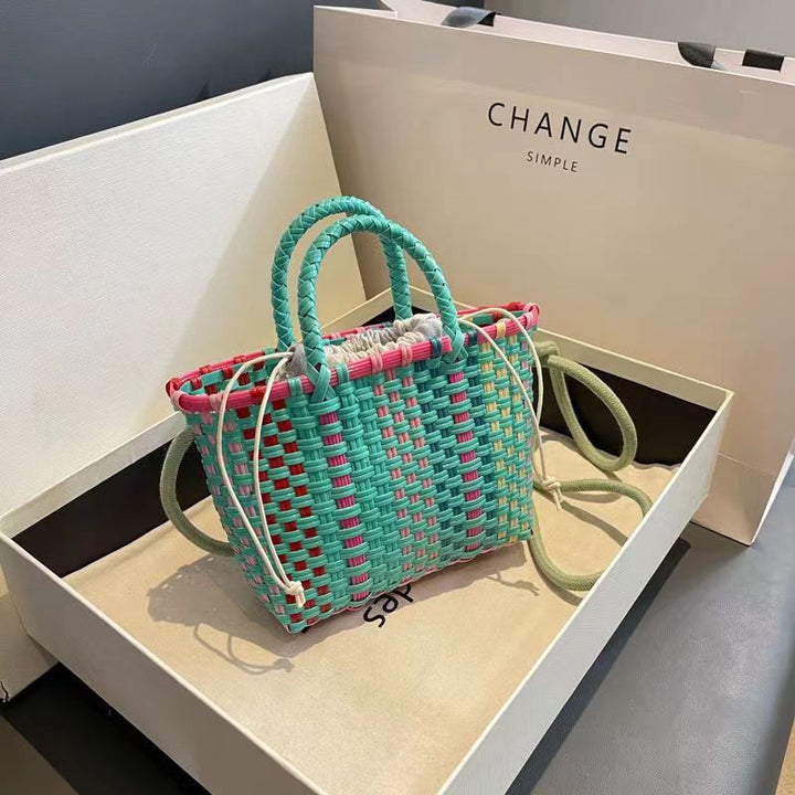 Playful handbag made of braided materials Stornfield