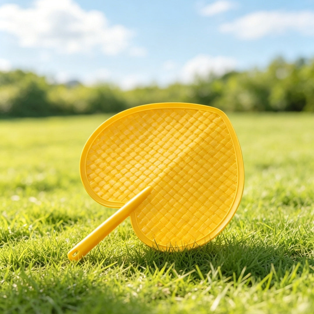 Leaf-Shaped Garden Rake Stornfeild