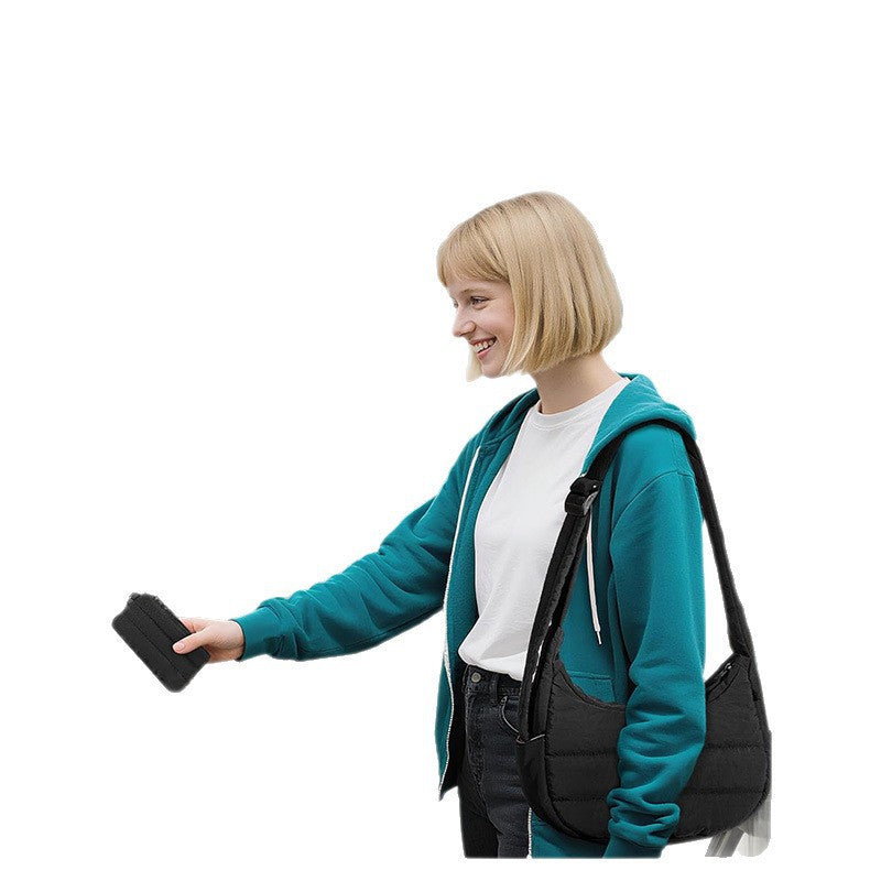 Practical shoulder bag with insulated compartments Stornfield