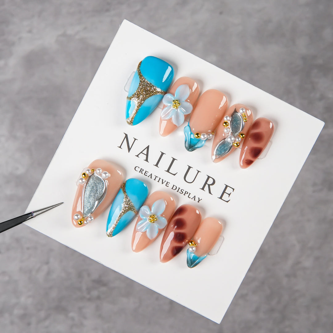 Artistic Floral Nail Set