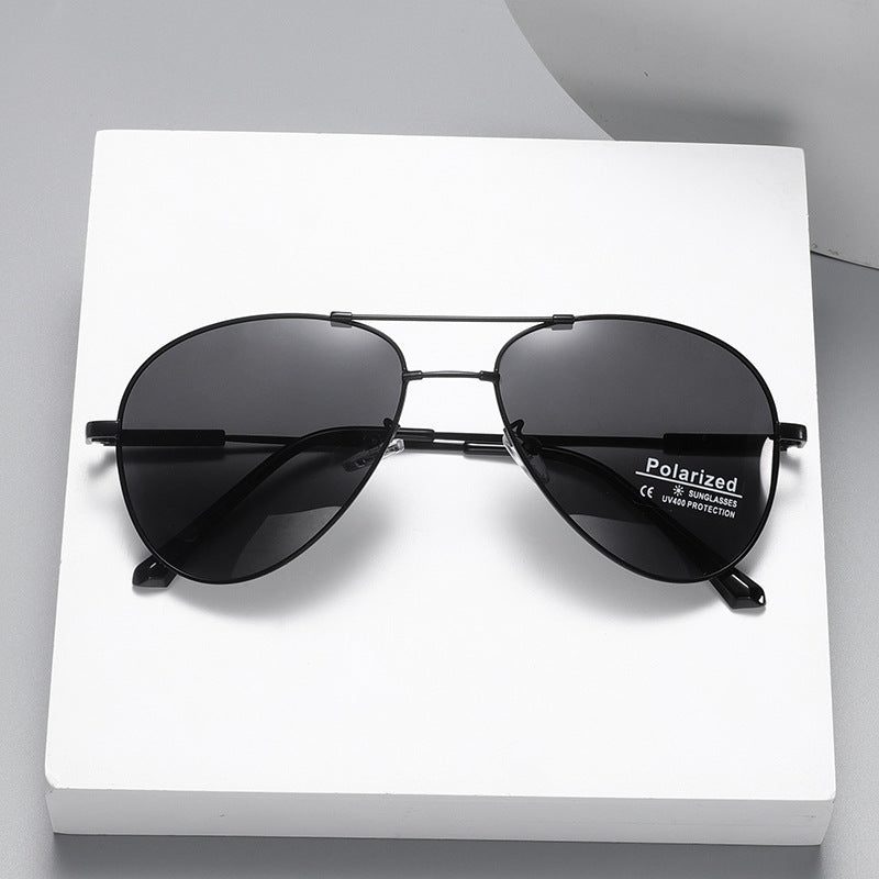 Men's polarized airplane sunglasses with ultra-light frame and UV protection Stornfield