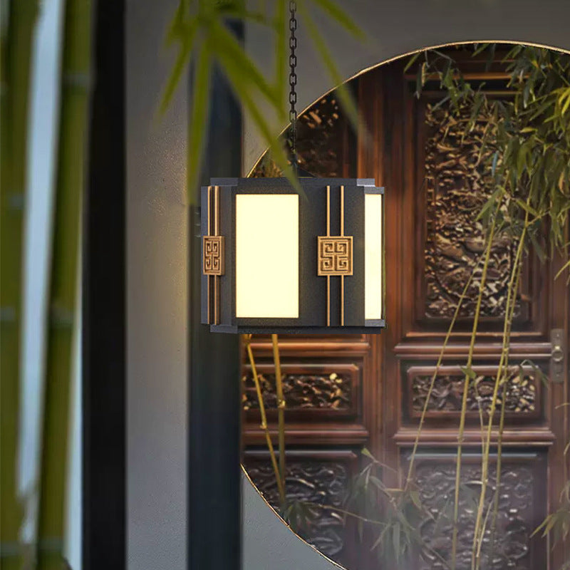 Vintage Hanging Garden Lantern