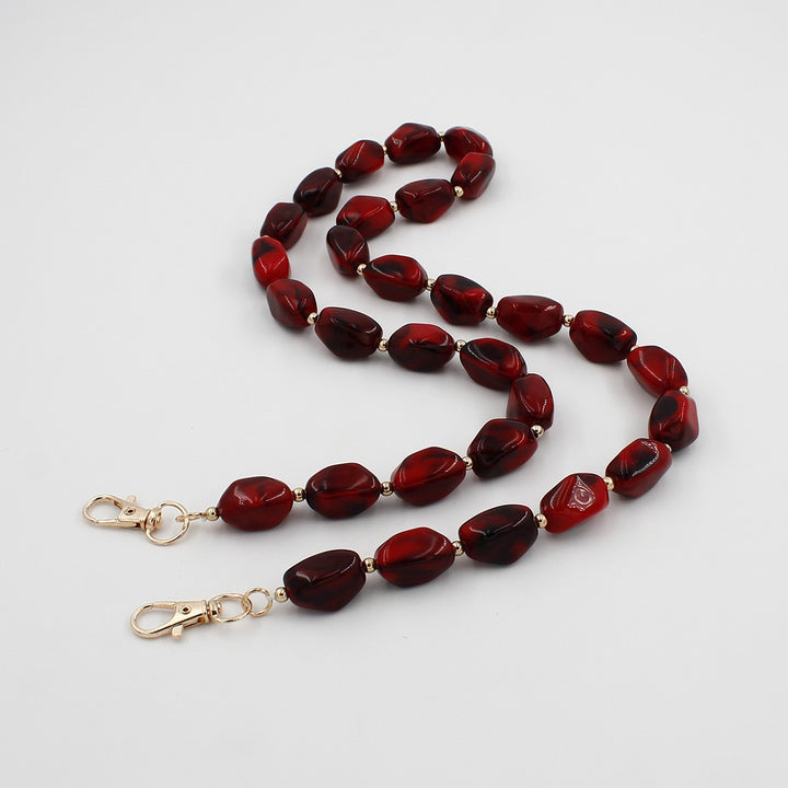 Elegant Beaded Eyewear Chain Stornfield