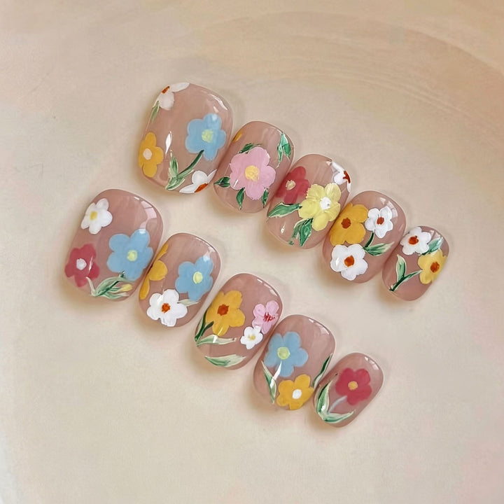 Artistic Cat-Themed Press-On Nail Art Set Stornfield
