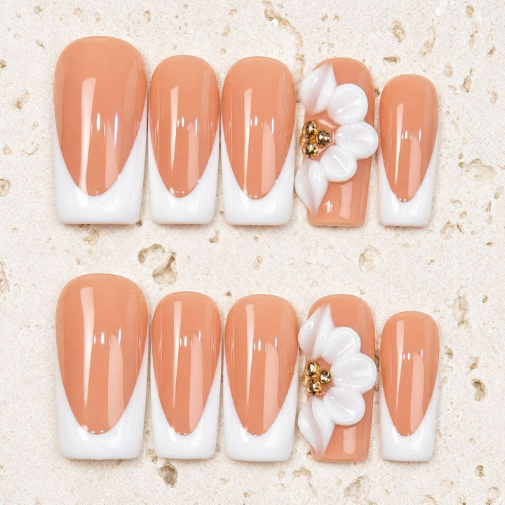 Press-On Nail Art