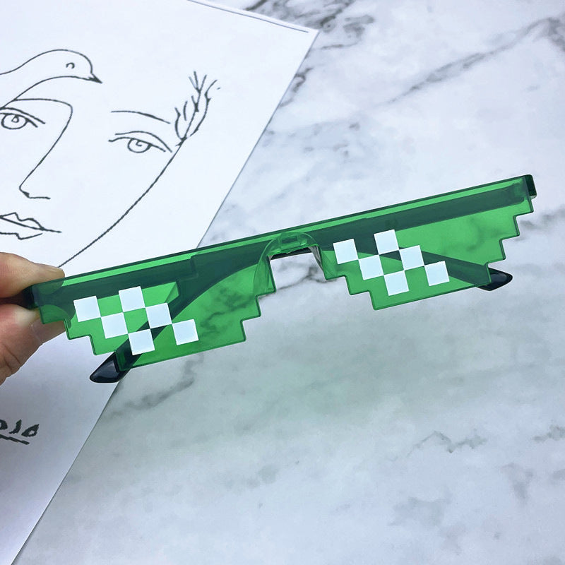 Geometric Pixelated Frame Sunglasses Stornfield