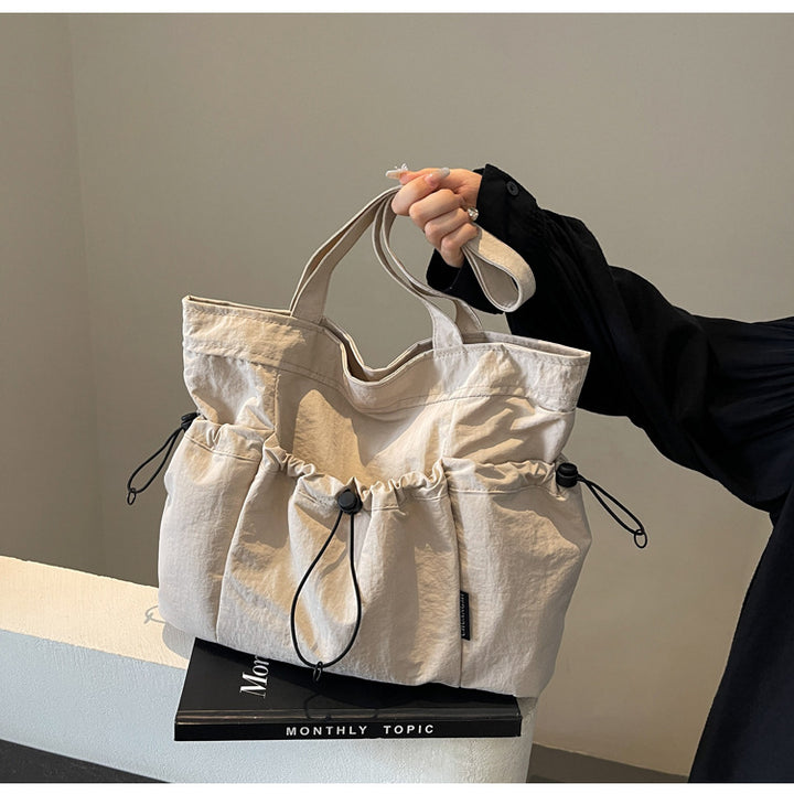 Practical everyday handbag with drawstring Stornfield