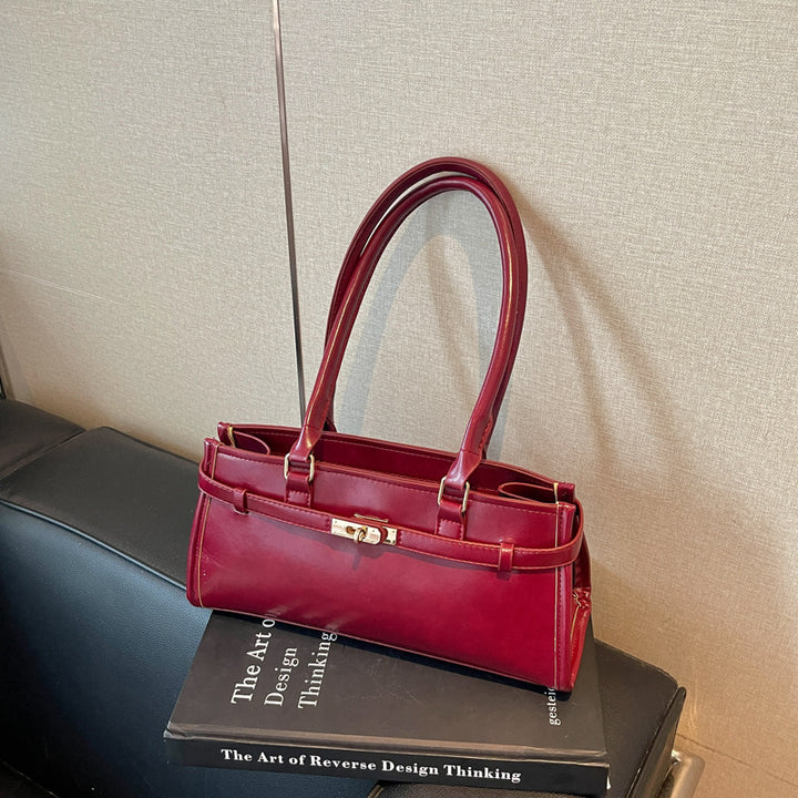 Luxurious Structured Shoulder Handbag