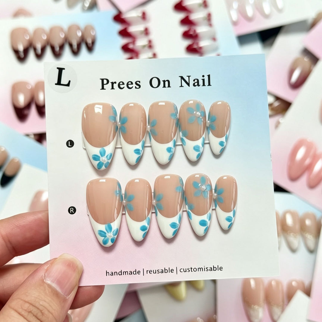 Handmade Floral Design Press-On Nails Set