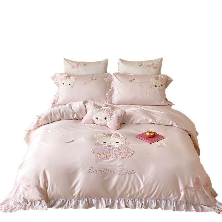 Children's bedding set made of cotton satin with embroidered cat appliqué, ruffle, and decorative pillow