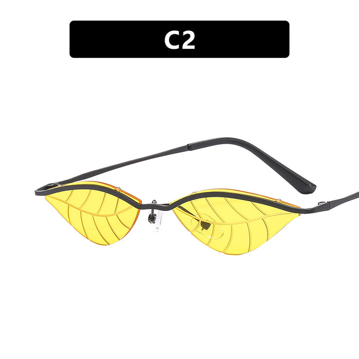 Women Cat-Eye Sunglasses with innovative leaf design Stornfield