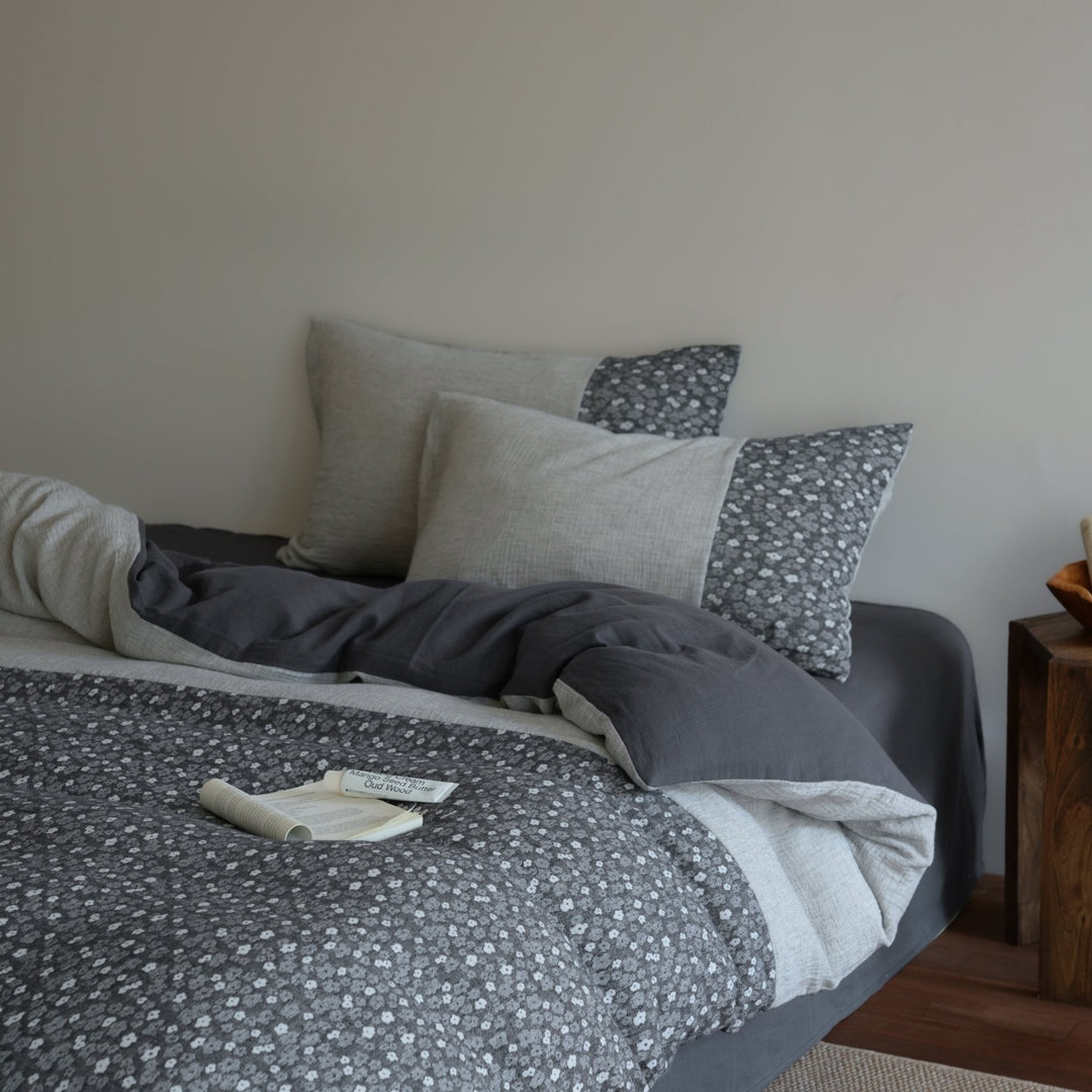 Reversible Cotton-Linen Duvet Cover Set with Floral Patchwork Pillow Shams