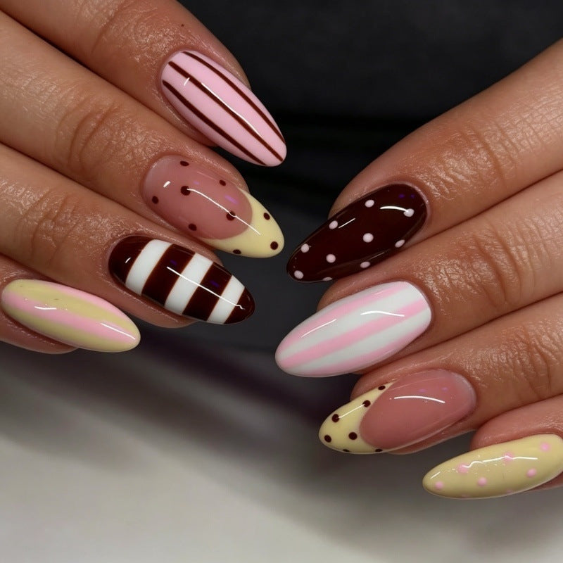 Exclusive Art Nails with South Sea Motif Stornfield