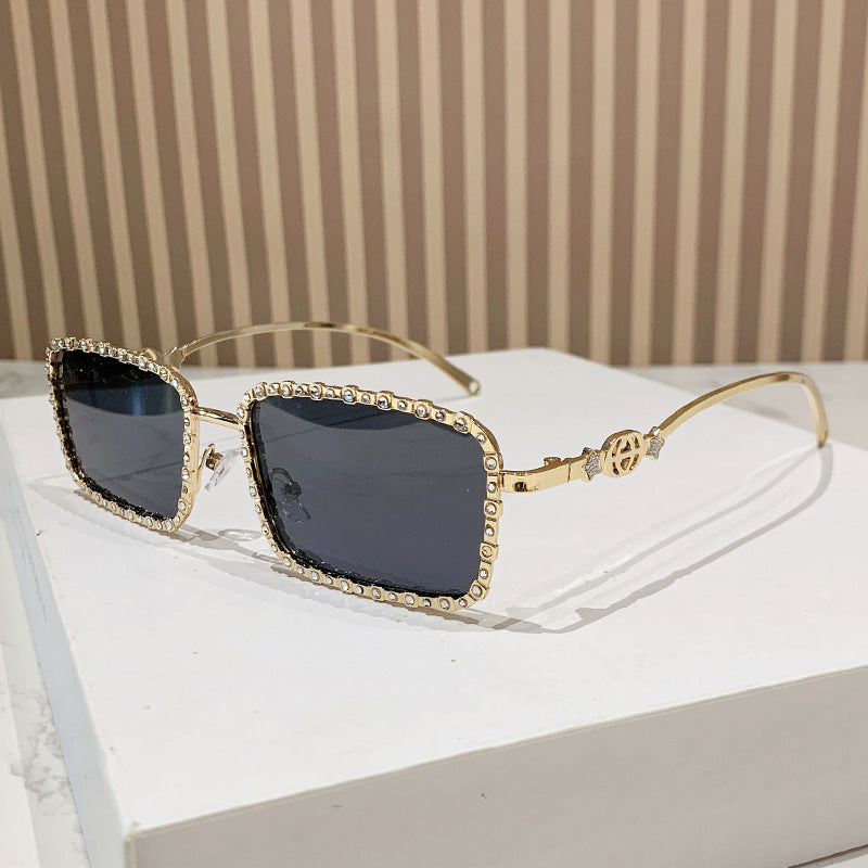 Women's elegant square sunglasses with luxurious rhinestone frame Stornfield