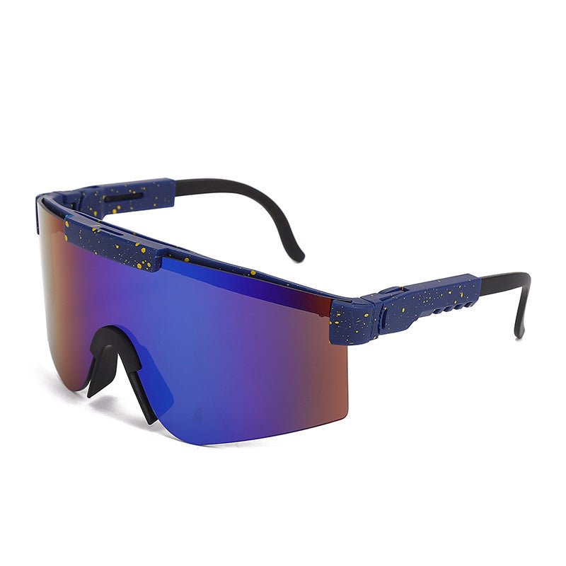 Women's Sporty Statement Sunglasses in Modern Design Stornfield