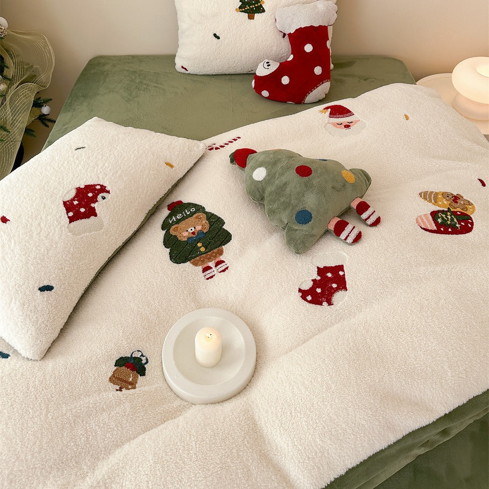 Festive Sherpa Duvet Cover Set with Embroidered Holiday Appliqués and Reversible Velvet-Feel Backing