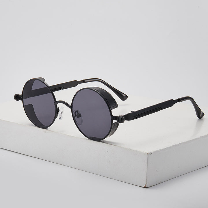 Women's retro-inspired round sunglasses with special lenses Stornfield