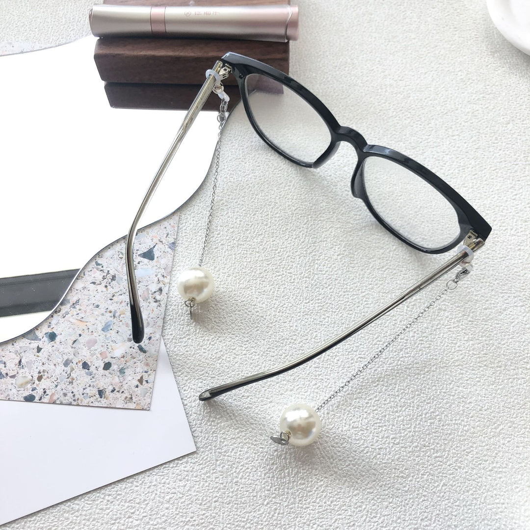 Elegant Pearl Drop Earrings Stornfield