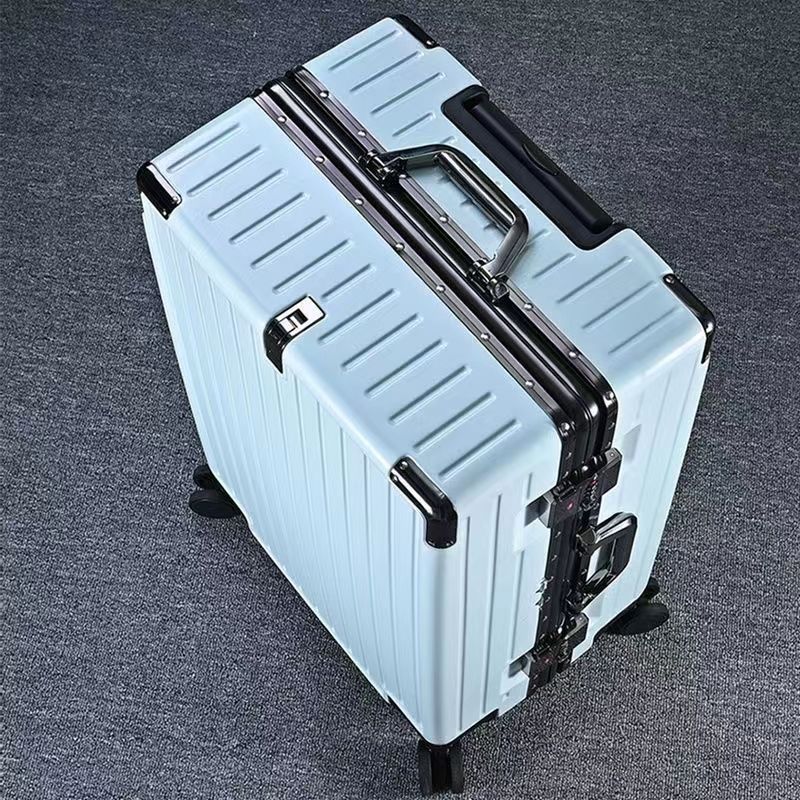 Rugged Expedition Suitcase Stornfield