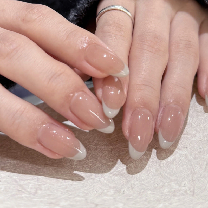 Elegant French-Tip Artificial Nails Stornfield