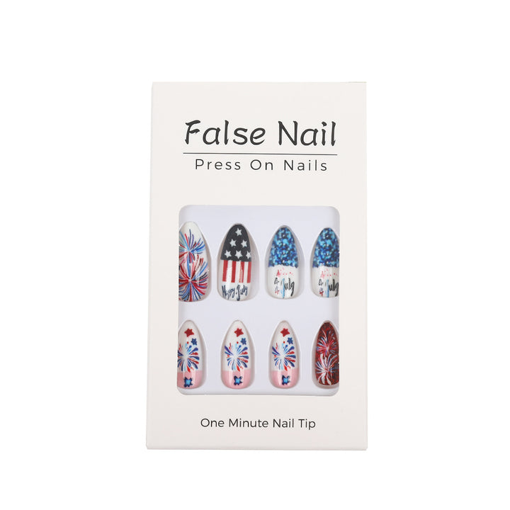 Artificial nails with patriotic designs Stornfield
