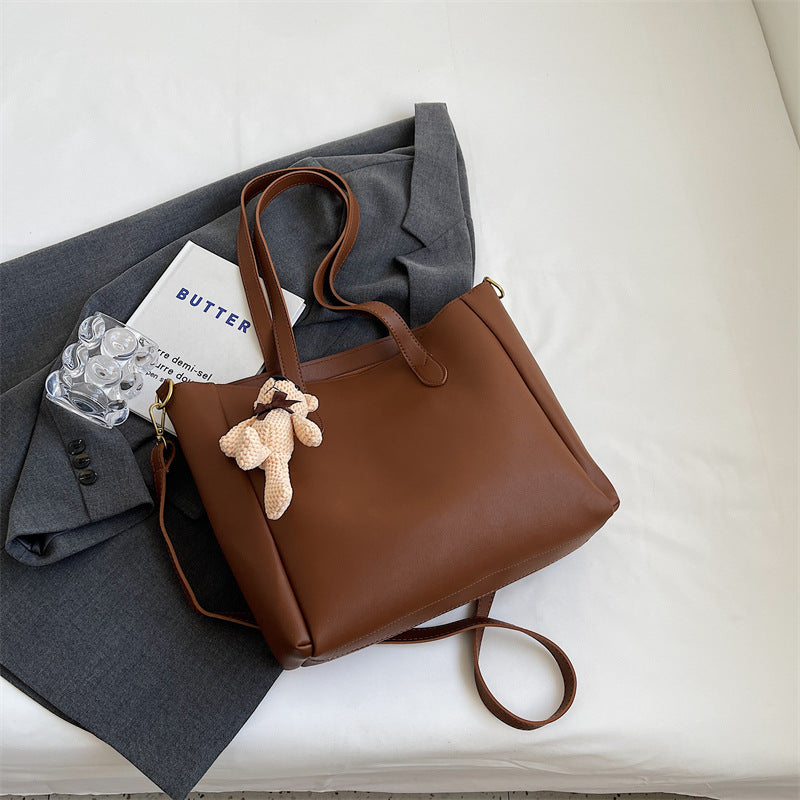 Spacious Soft Leather Tote Bag Stornfield
