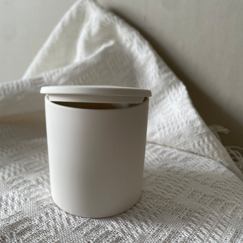 Elegant Minimalist Ceramic Candle Holder Stornfeild