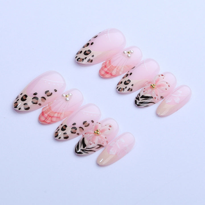 Exclusive 3D Nail Art with Floral Designs Stornfield