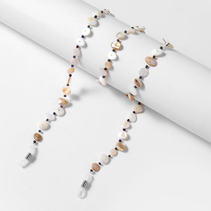 Natural Shell Beaded Necklace Stornfield