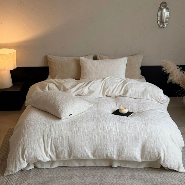 Stonewashed Cotton-Linen Matelassé Duvet Cover Set with Subtle Textured Weave and Envelope Closure