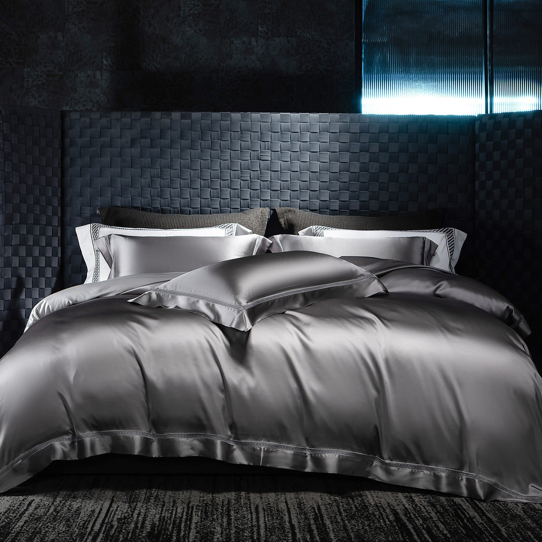 Luxury Mulberry Silk Duvet Cover and Pillowcase Set
