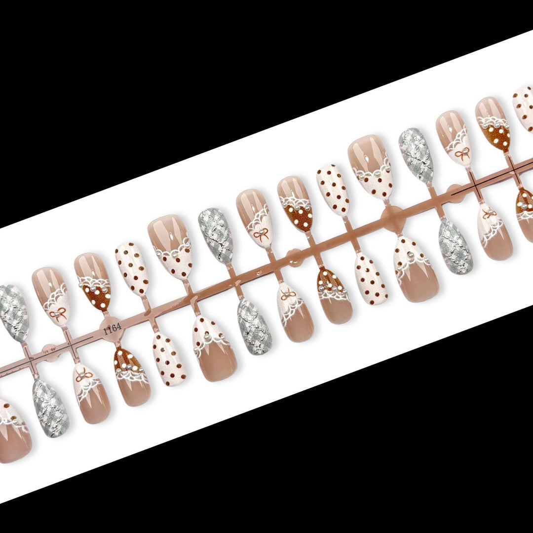 Decorative Press-On Nail Art Set 1790745359