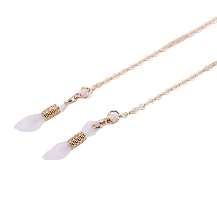 Elegant Layered Pearl and Chain Necklace Stornfield