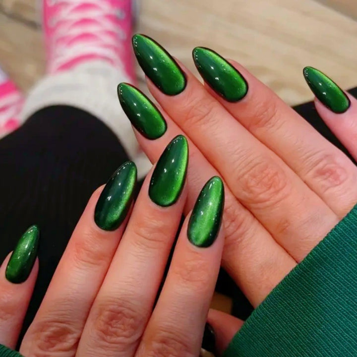 High-quality artificial nails with glossy surface Stornfield