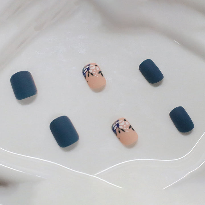 Floral Nail Art Set Stornfield