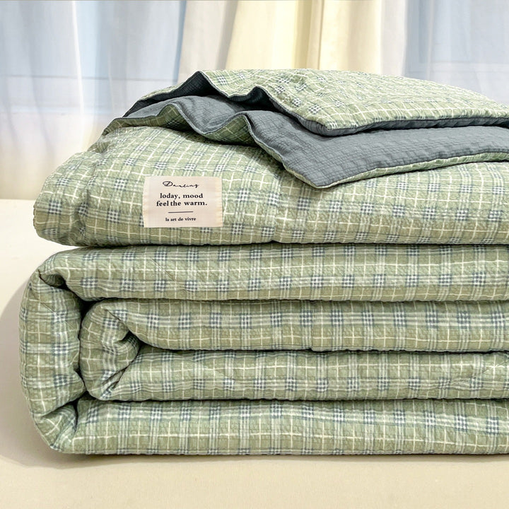 Lightweight Quilted Bedspread Set