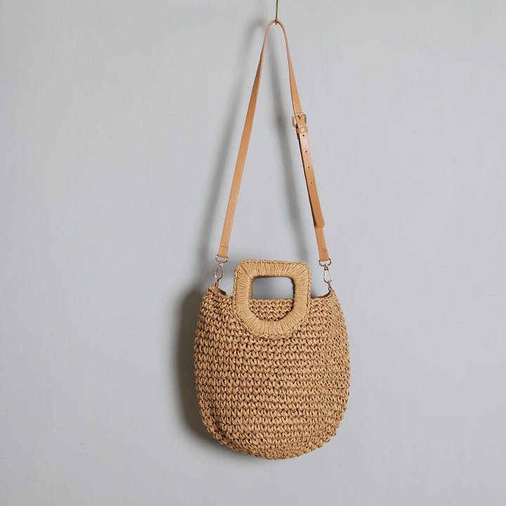 Handcrafted Carrying Bag Made of Natural Wicker Stornfield