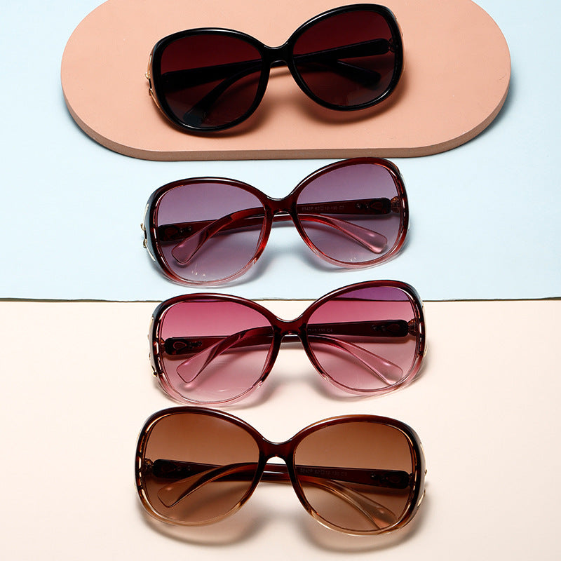 Women's Fashion Sunglasses in Elegant Design with Striking Embellishments Stornfield