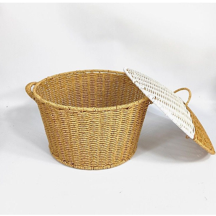 Women’s rattan basket with lid and trendy handles Stornfield