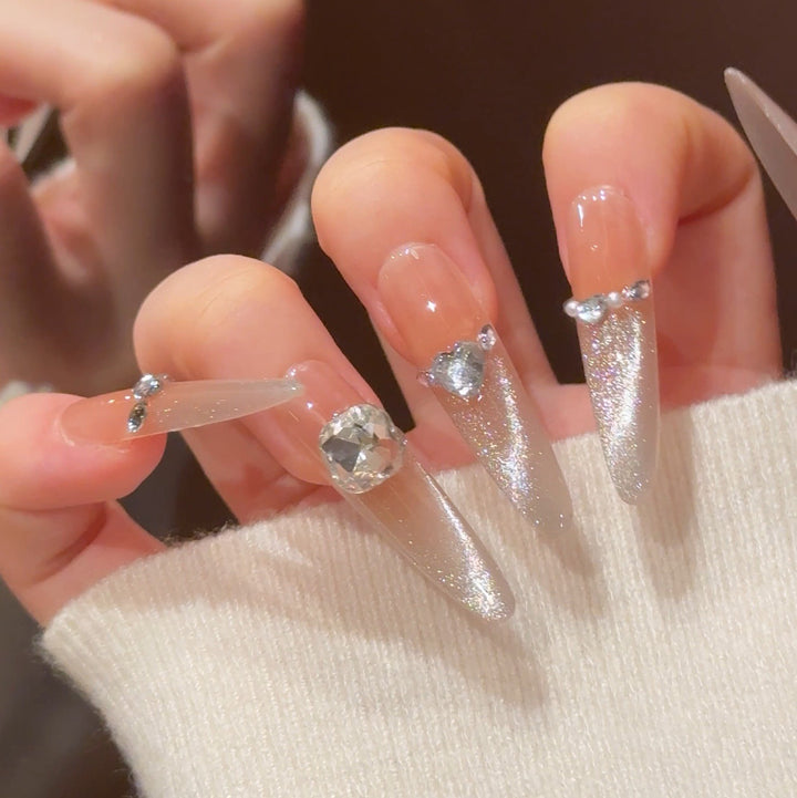 Glamorous Decorative Press-On Nail Extensions Stornfield