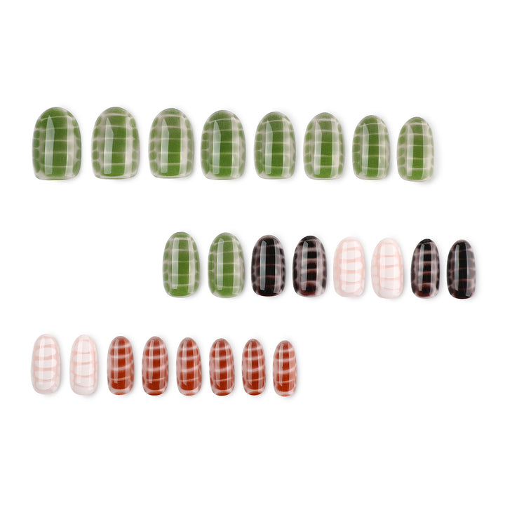 Artful nail art with creative patterns Stornfield