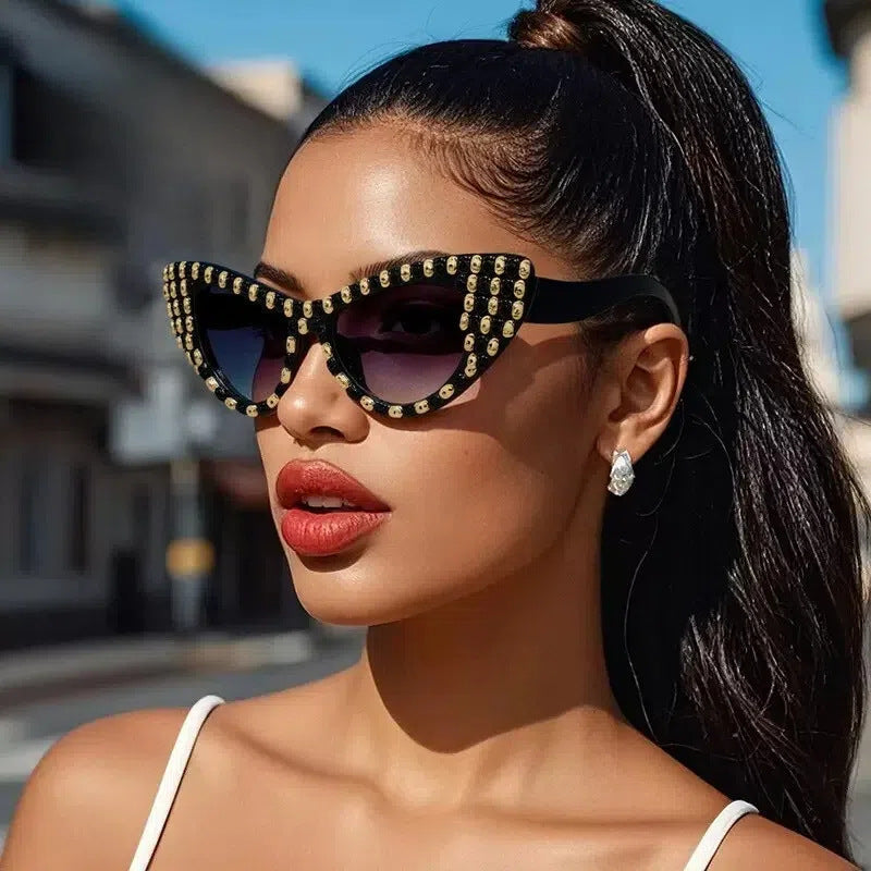 Women Cat-Eye Sunglasses with Color Accented Frame Stornfield
