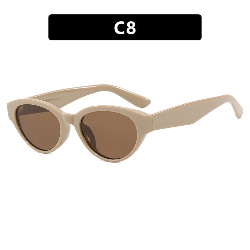 Women's Cat-Eye Sunglasses with protective UV filter and elegant frame Stornfield