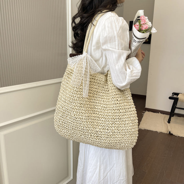 Stylish Handbag Made Of Braided Material Stornfield