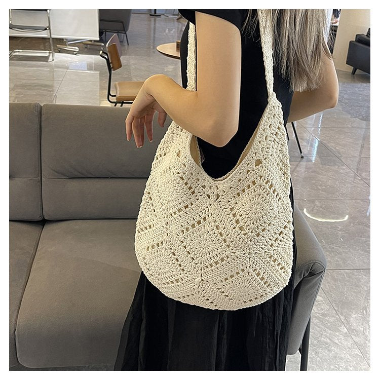 Hand-knotted shoulder bag with airy structure Stornfield